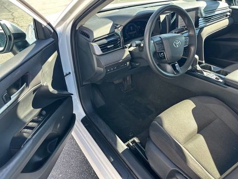 Certified 2025 Toyota Camry LE image 9