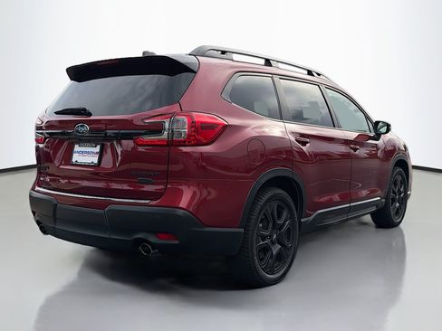 Used 2023 Subaru Ascent Onyx Edition AWD/4WD image 2