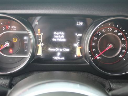 Used 2021 Jeep Gladiator Mojave w/ LED Lighting Group image 18