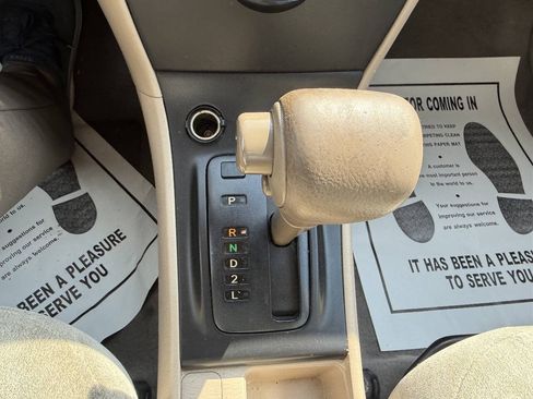 Used 2006 Toyota Corolla CE FWD image 15