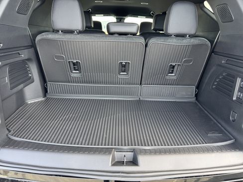 New 2026 Chevrolet Traverse High Country w/ LPO, Floor Liner Package image 21
