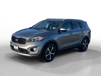 Used 2018 Kia Sorento EX