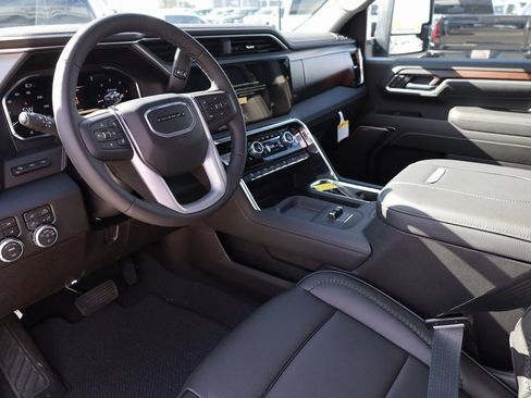 New 2026 GMC Sierra 3500 Denali w/ Technology Package image 12