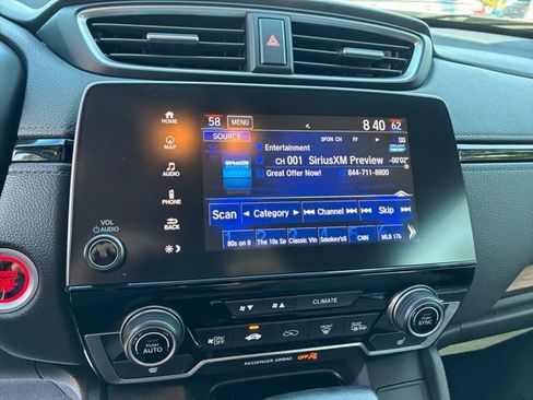 Used 2020 Honda CR-V Touring image 11