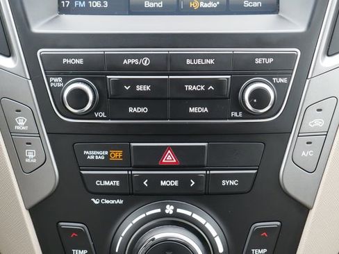 Used 2018 Hyundai Santa Fe Sport w/ 2.4L Value Package 02 image 18