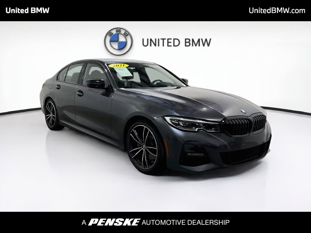 Used 2021 BMW 330i xDrive Sedan w/ M Sport Package AWD/4WD image 3