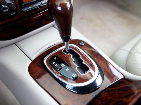 Used 2001 Mercedes-Benz S 500 image 37