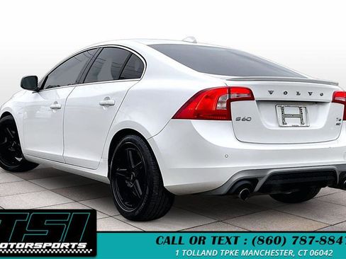 Used 2016 Volvo S60 T6 R-Design w/ Convenience Package image 13