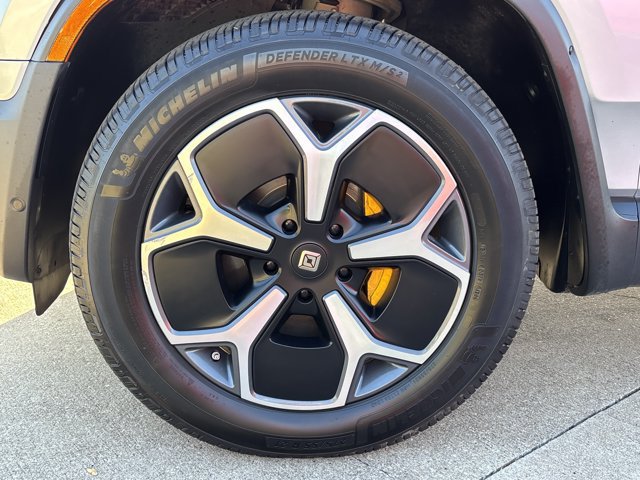 Used 2023 Rivian R1S Adventure Quad AWD/4WD image 12