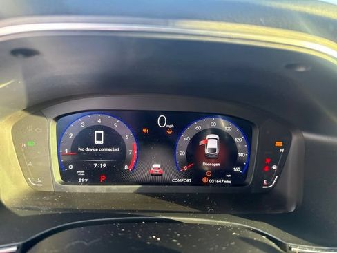 Used 2024 Acura Integra A-Spec FWD image 9