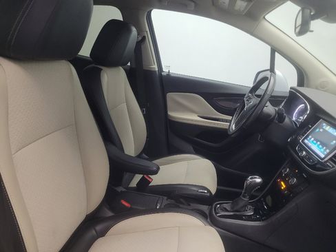 Used 2019 Buick Encore Preferred FWD image 21
