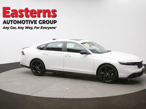 Used 2024 Honda Accord Sport image 43