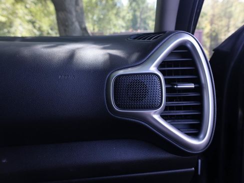 Used 2020 Kia Soul GT-Line w/ GT 2.0L Power Sunroof Package FWD image 12