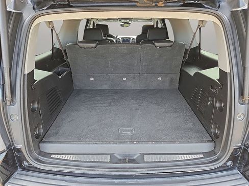 Used 2019 GMC Yukon XL Denali w/ Denali Ultimate Package image 15