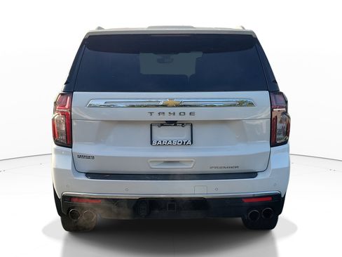 Used 2021 Chevrolet Tahoe Premier w/ Premium Package image 5
