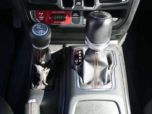 Used 2021 Jeep Gladiator Mojave image 23