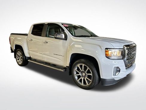 Certified 2022 GMC Canyon Denali image 8