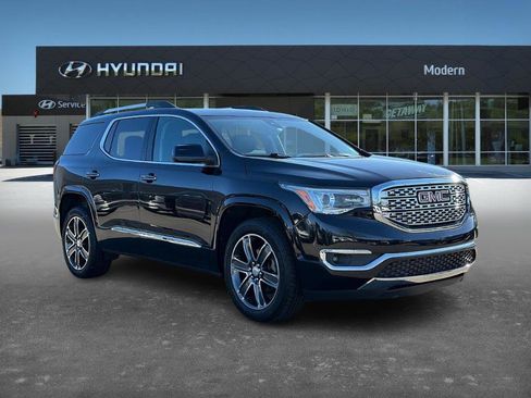 Used 2018 GMC Acadia Denali w/ LPO, Cargo Package image 3
