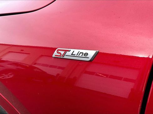 Used 2024 Ford Escape ST-Line image 8