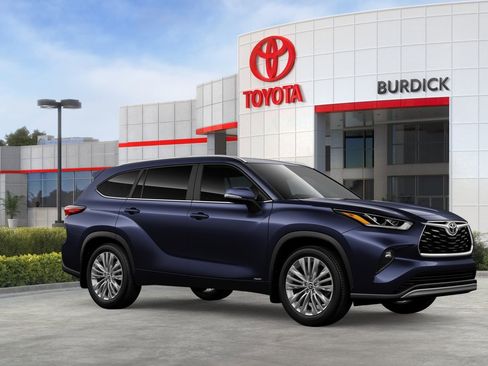 New 2026 Toyota Highlander Platinum AWD/4WD image 16
