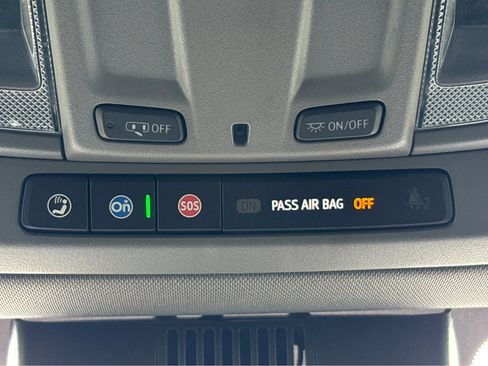 Used 2023 Chevrolet Silverado 1500 Custom image 27