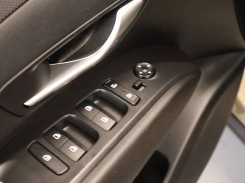 Used 2023 Hyundai Santa Cruz SEL image 8