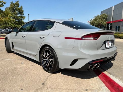 Used 2023 Kia Stinger GT-Line w/ Sun & Sound Package RWD image 8