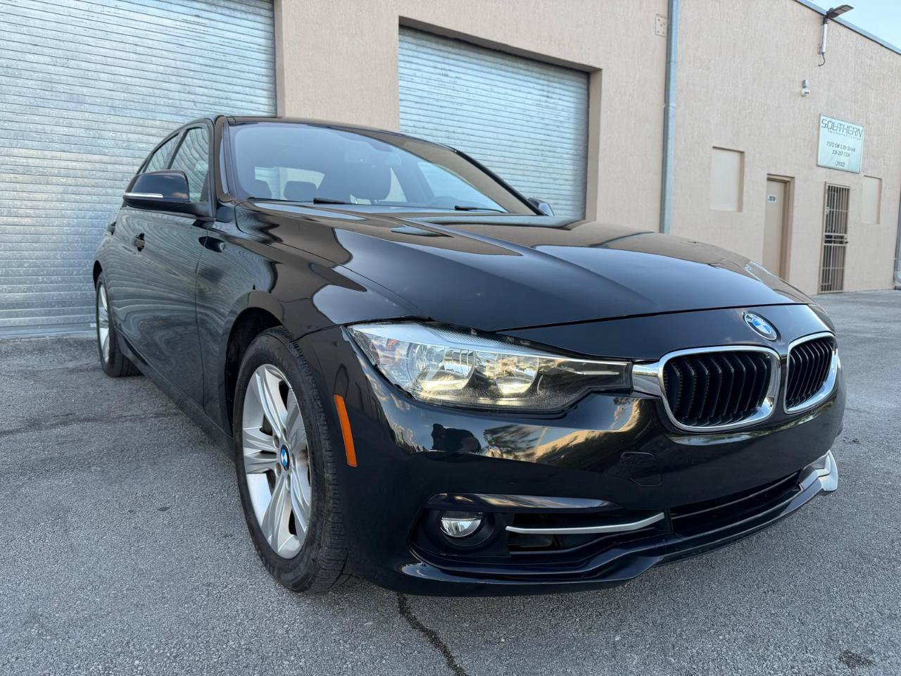 Used 2016 BMW 328i Sedan RWD image 7