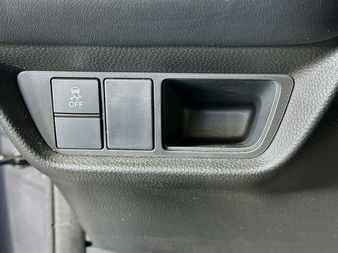 Used 2024 Honda HR-V LX image 16