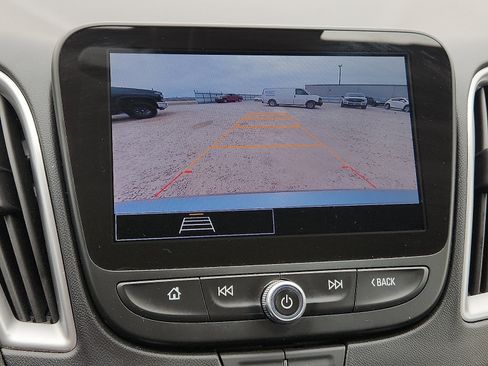 Used 2025 Chevrolet Malibu LT w/ Sport Edition image 15