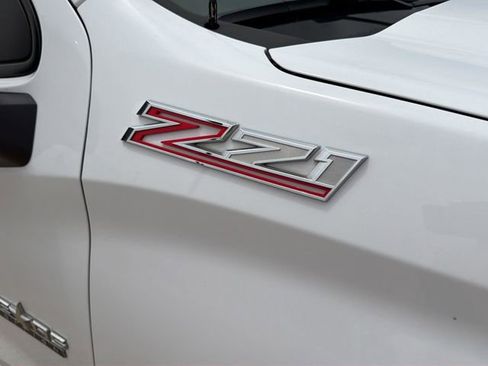 Used 2019 Chevrolet Silverado 1500 LT w/ Texas Edition AWD/4WD image 10
