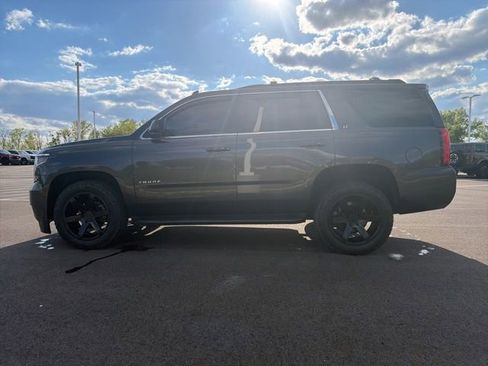 Used 2017 Chevrolet Tahoe LT w/ Luxury Package AWD/4WD image 15