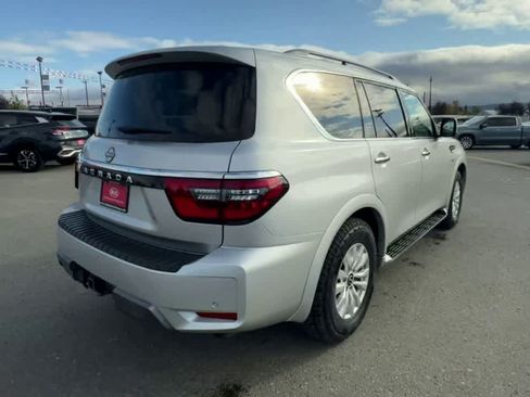 Used 2021 Nissan Armada SV AWD/4WD image 8