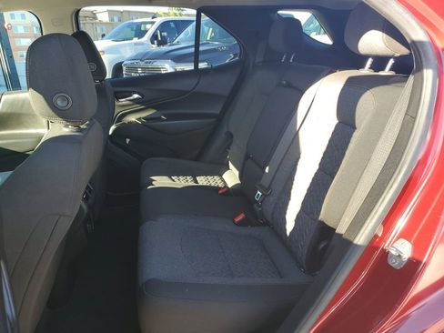Used 2022 Chevrolet Equinox LT image 12