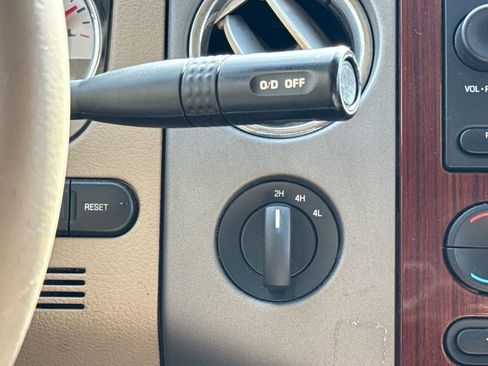 Used 2007 Ford F150 Lariat image 20