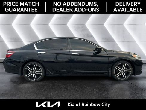 Used 2017 Honda Accord Sport image 8