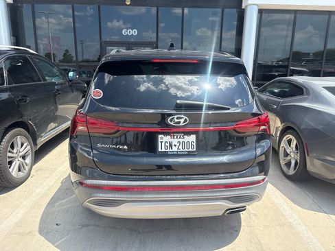Used 2021 Hyundai Santa Fe SE FWD image 6
