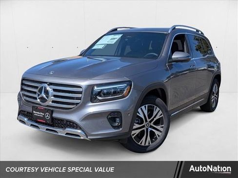 New 2026 Mercedes-Benz GLB 250 4MATIC image 1