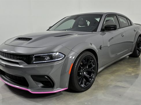 Used 2023 Dodge Charger SRT Hellcat w/ Harman/Kardon Audio Group RWD image 5