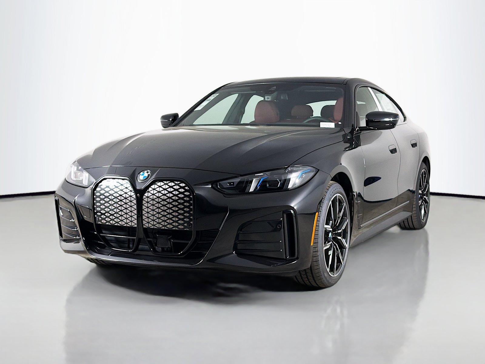 New 2026 BMW i4 eDrive40 w/ M Sport Package RWD image 3