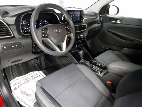 Used 2019 Hyundai Tucson SE image 10
