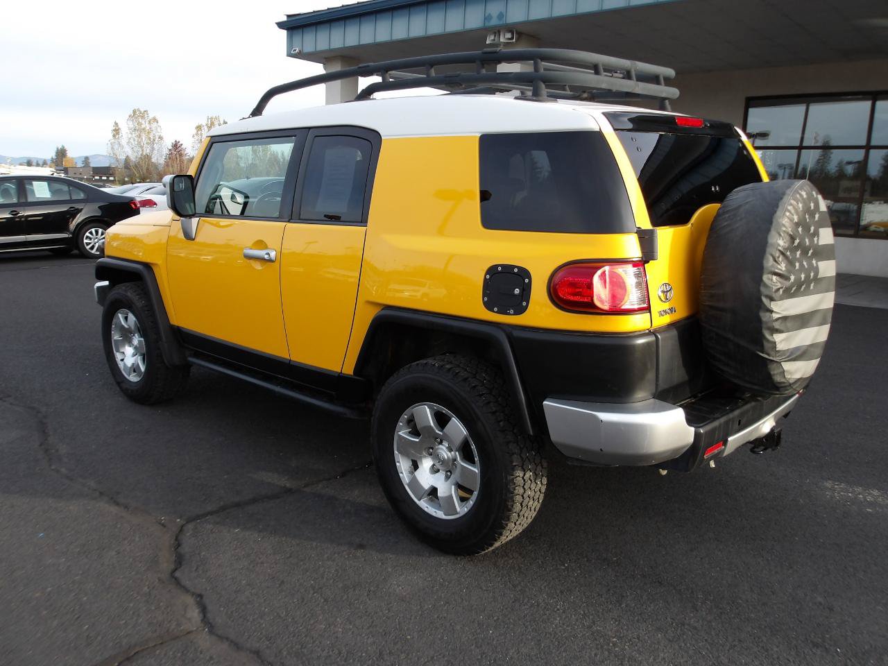 Used 2007 Toyota FJ Cruiser 4WD image 3