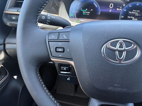 New 2026 Toyota Crown Signia image 24