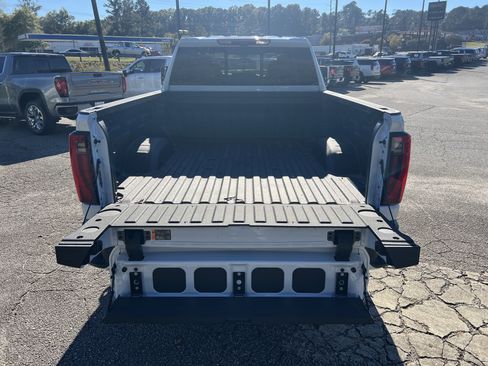 New 2026 GMC Sierra 2500 Denali w/ Denali Reserve Package image 23