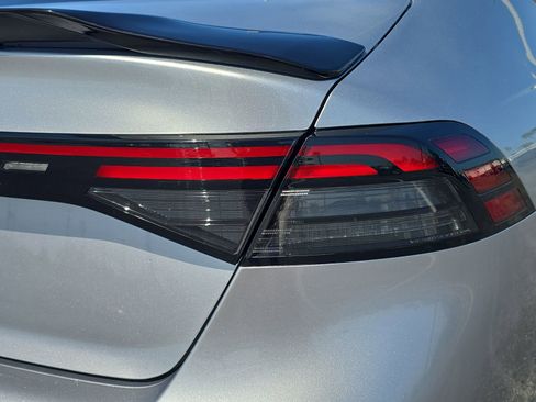 Used 2024 Honda Accord LX image 8