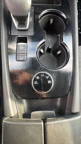 Used 2021 Nissan Rogue S AWD/4WD image 22