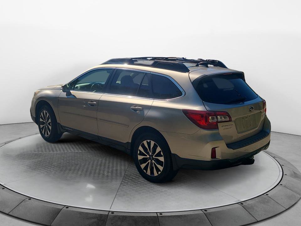 Used 2016 Subaru Outback 2.5i Limited AWD/4WD image 5