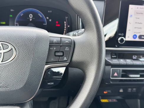 Used 2026 Toyota Camry LE FWD image 11