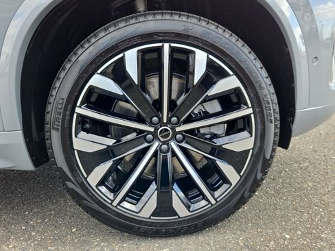 New 2026 Volvo XC90 T8 Ultra w/ Protection Package Premier AWD/4WD image 10