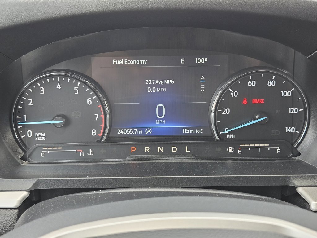 Used 2024 Ford Explorer XLT AWD/4WD image 17